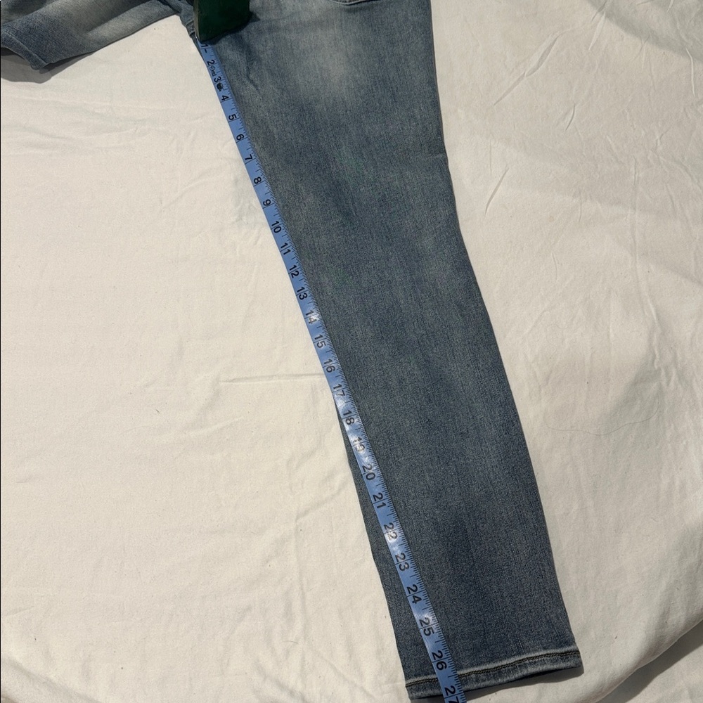Rock & Republic “Berlin” Skinny Jeans – Light Wash – Size 6M - Picture 8 of 8